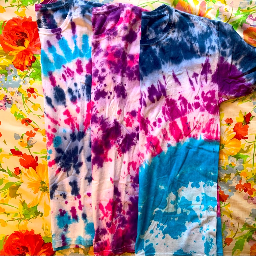 🌦️Come Clean Closet Sale🌦️ NBW Tie dye Bundle!!